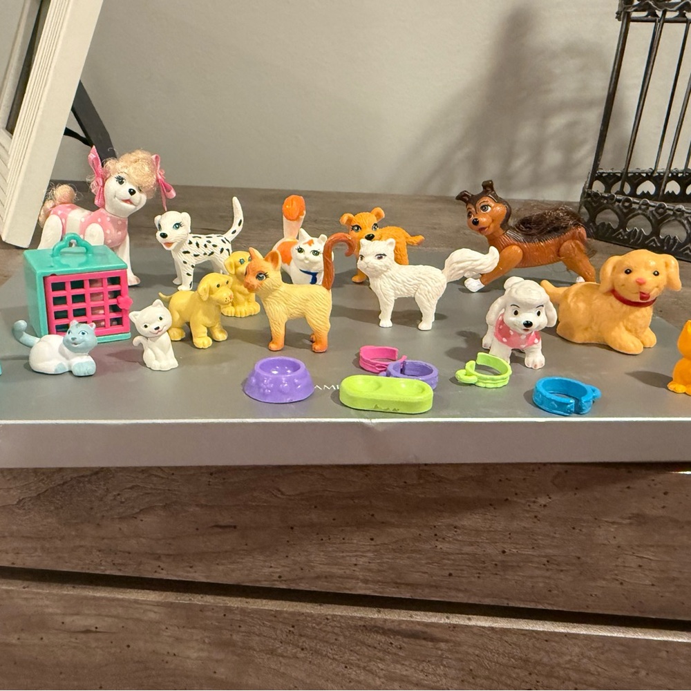 Lot of Polly pocket animals and accessories